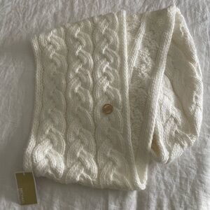 Michael Kors Cream
Braid Cable Infinity Scarf